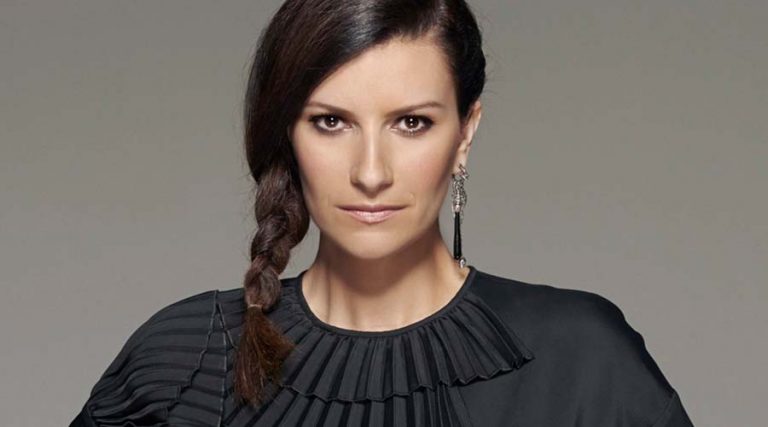 Laura Pausini lanzó el video “Pregúntale al Cielo”