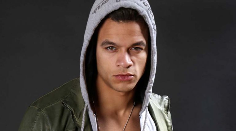 Joel Sanchez, con paso firme