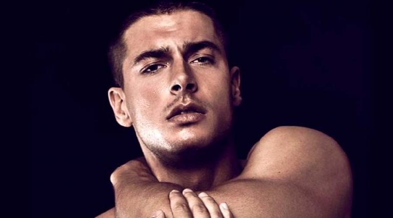 Andrea Denver, portada Shock Magazine