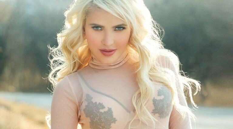 Lady Johanna, amante de la actuación