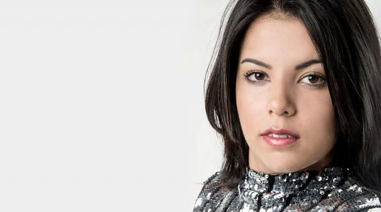 Angiee Paola "el ángel de la canción"