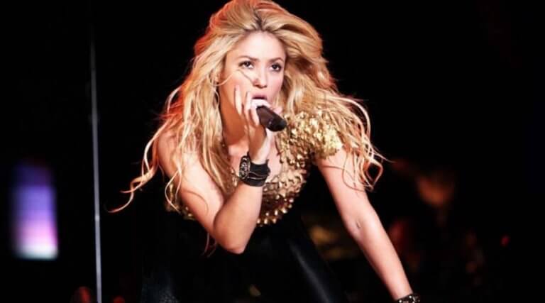 Shakira aplaza los conciertos en París, Amberes y Amsterdam