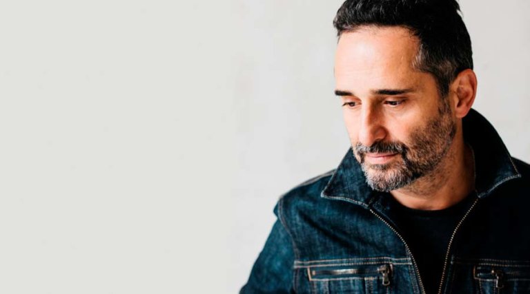 Jorge Drexler presenta en México su disco lleno de empatía con "dreamers"
