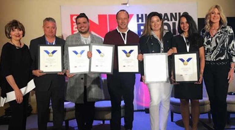 Spanish Broadcasting System gana dos premios "Medallas de Cortez" de Radio Ink