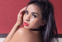 Rosa Martínez, secuestradora de miradas