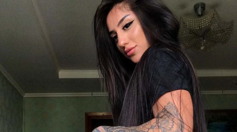 Bakhar Nabieva en Muses Fitness Models