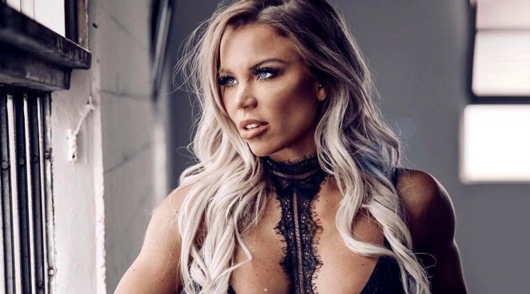 Lauren Drain en Muses Fitness Models