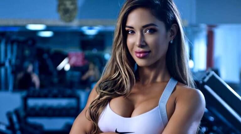 Shay Medal en Muses Fitness Models