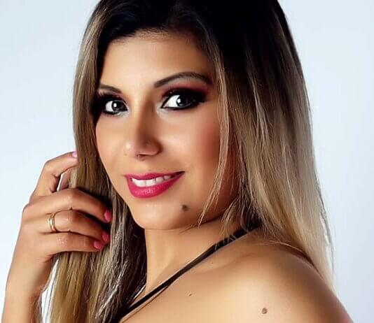 Violett Pedraza, golden beauty