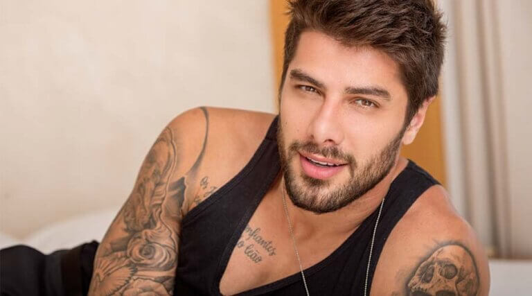 Renan Oliveira, bello modelo Ex-BBB