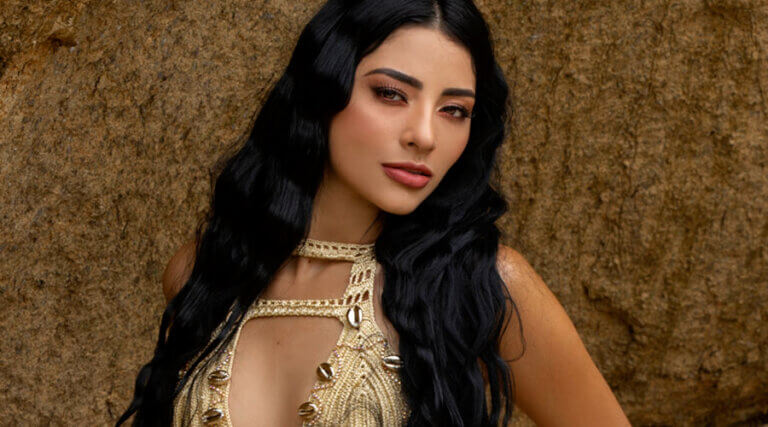 REPORTAJE Con la bella modelo María José Márquez de Colombia. Un reportaje en Shock Magazine®