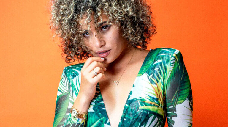 En esta edición León Fernández™ nos habla de la bailarina y presentadora de Cuba Daniela Darlin «la nueva presentadora en Multi Farándula»