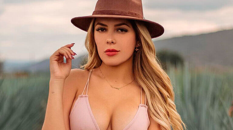 Viviané Lomelin, quemando las redes