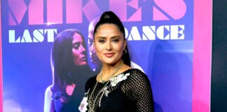 Salma Hayek sorprende con su talento al cantar