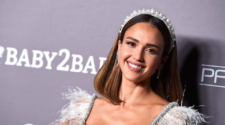 Jessica Alba se suma al remake de “13 Going on 30” de Netflix